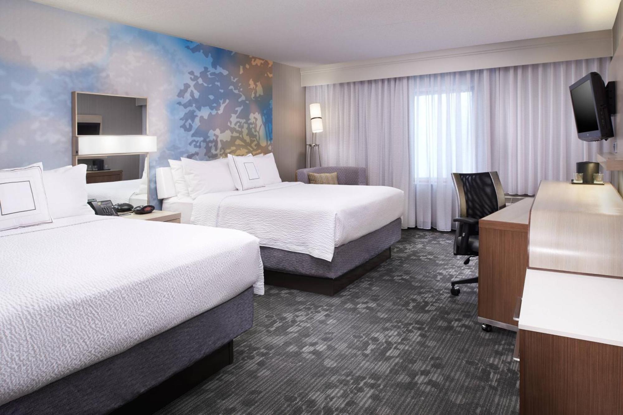Courtyard Cleveland Independence Hotel Luaran gambar